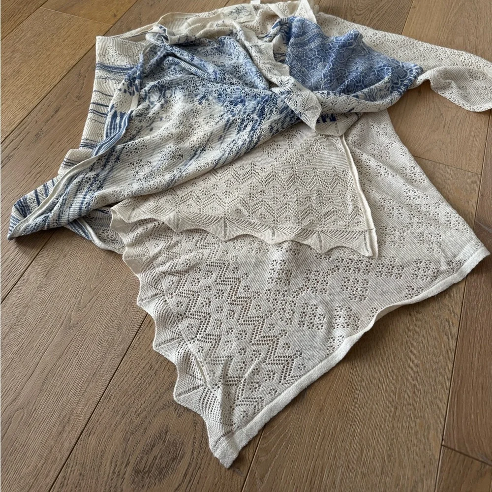 Anthropologie Angel Of The North Cream and Blue Wrap S/M